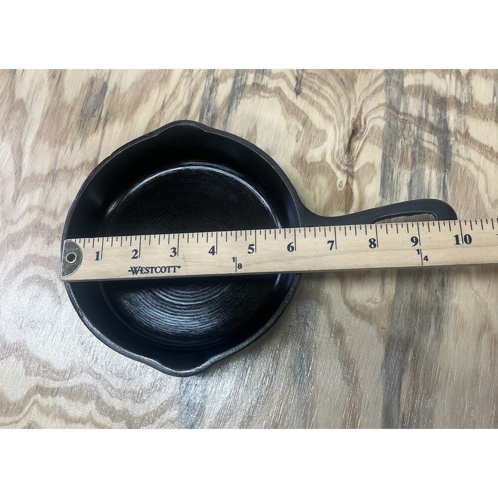Vtg 3 Unmarked Wagner Ware Seasoned Cast Iron Skillet Fry Sauce Pan 6 1/2" - Picture 8 of 10